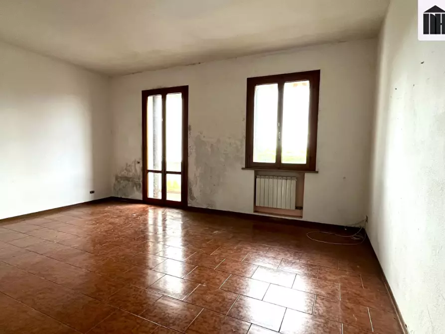 Immagine 6 di Appartamento in vendita  a Santa Croce Sull'arno