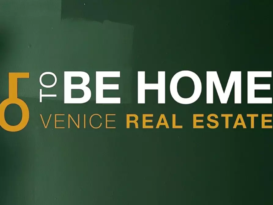 Immagine 1 di Appartamento in vendita  a Venezia
