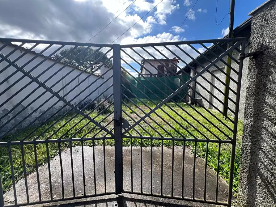 Immagine 6 di Terratetto in vendita  a Massa