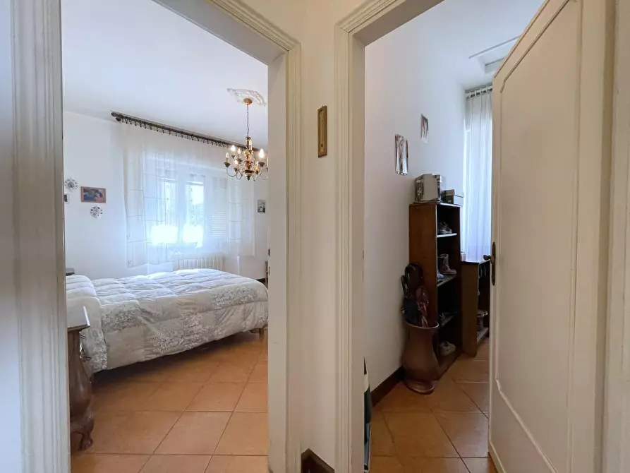 Immagine 36 di Casa indipendente in vendita  a Camaiore