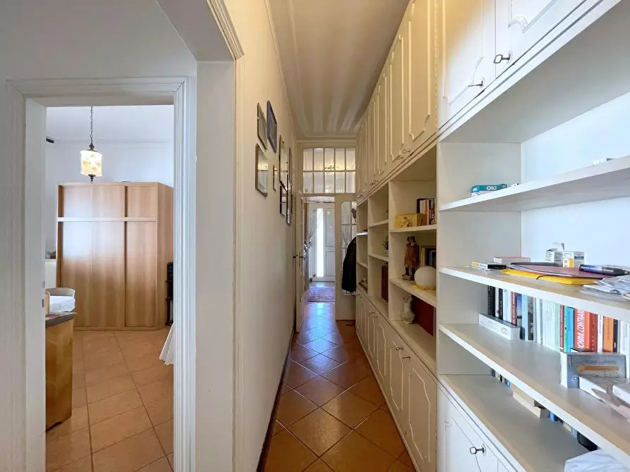 Immagine 42 di Casa indipendente in vendita  a Camaiore