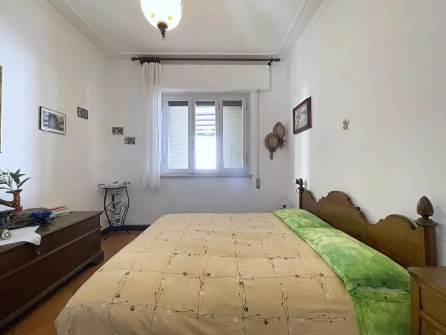 Immagine 32 di Casa indipendente in vendita  a Camaiore