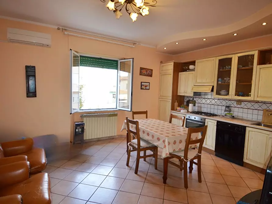 Immagine 1 di Appartamento in vendita  a Campiglia Marittima