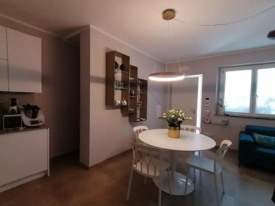 Immagine 6 di Appartamento in vendita  a Carrara