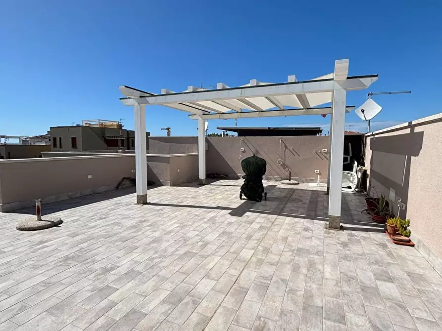 Immagine 15 di Mansarda in vendita  a Pisa