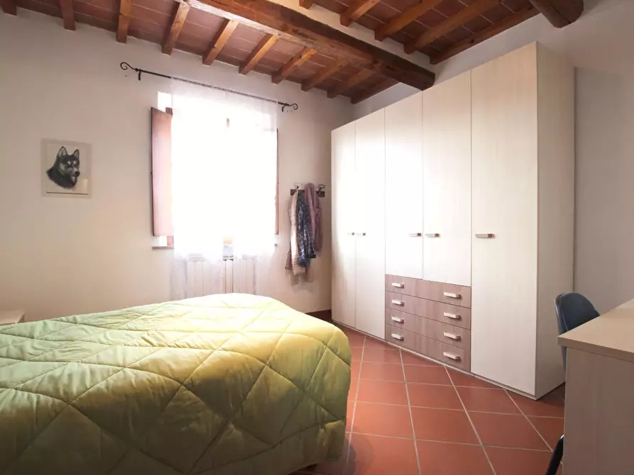 Immagine 25 di Appartamento in vendita  a Poggibonsi