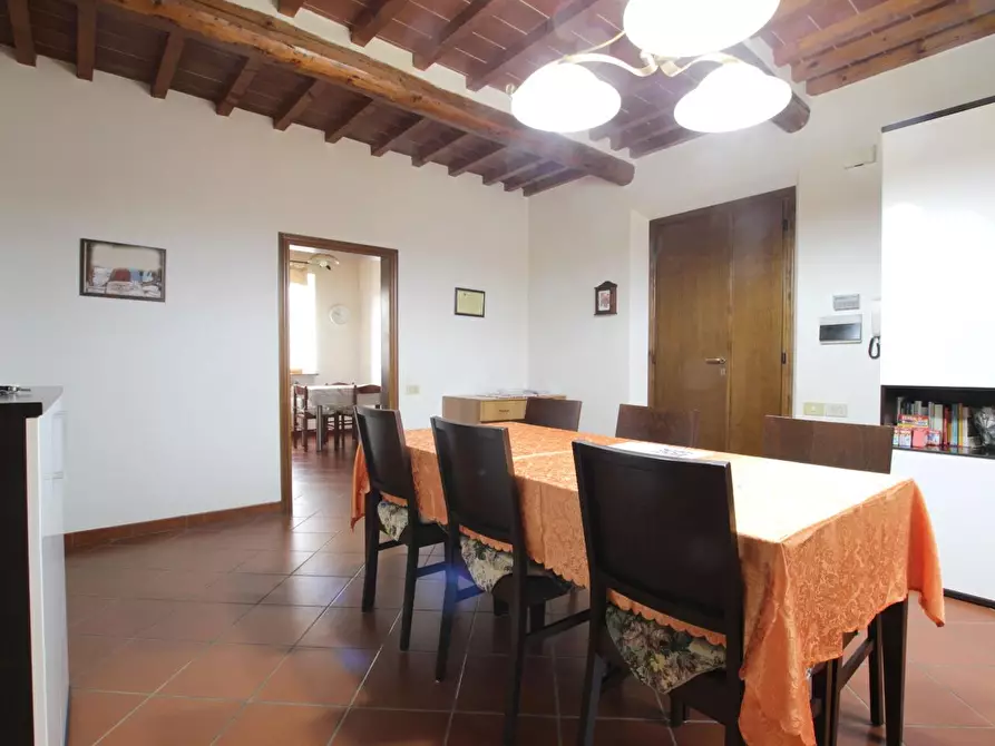 Immagine 6 di Appartamento in vendita  a Poggibonsi