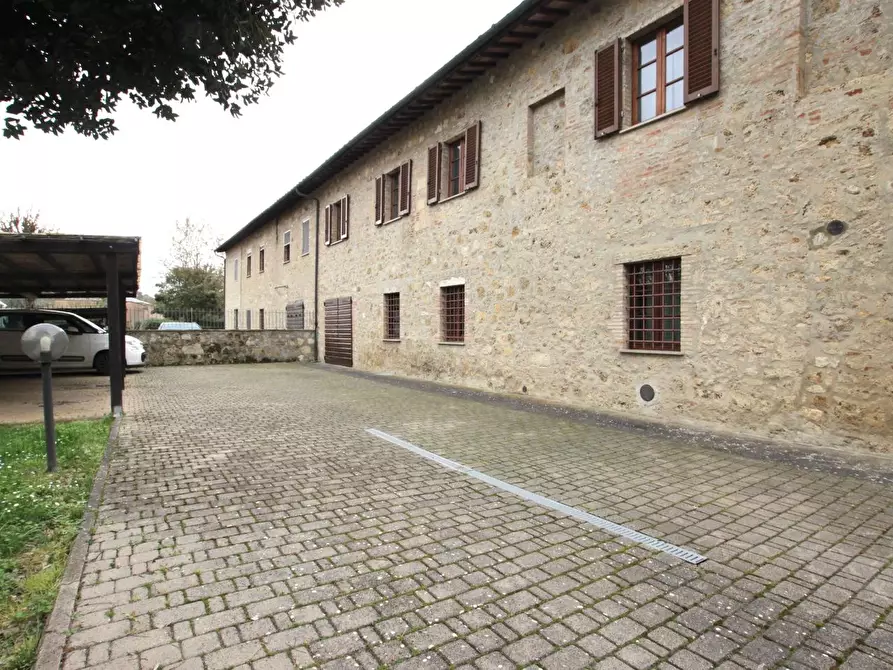 Immagine 50 di Appartamento in vendita  a Poggibonsi