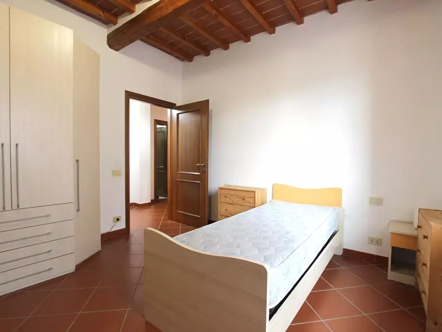 Immagine 21 di Appartamento in vendita  a Poggibonsi