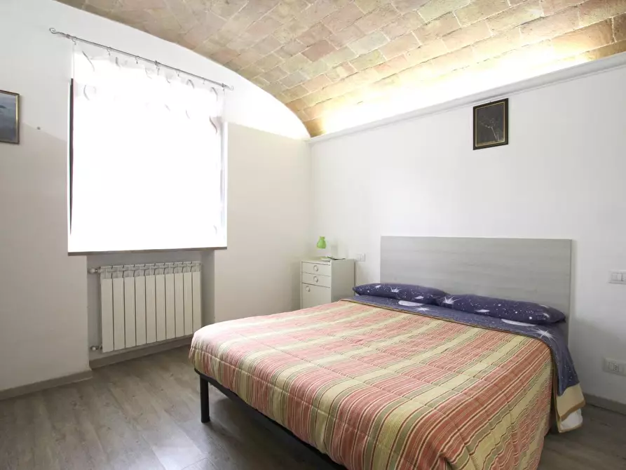 Immagine 37 di Appartamento in vendita  a Poggibonsi