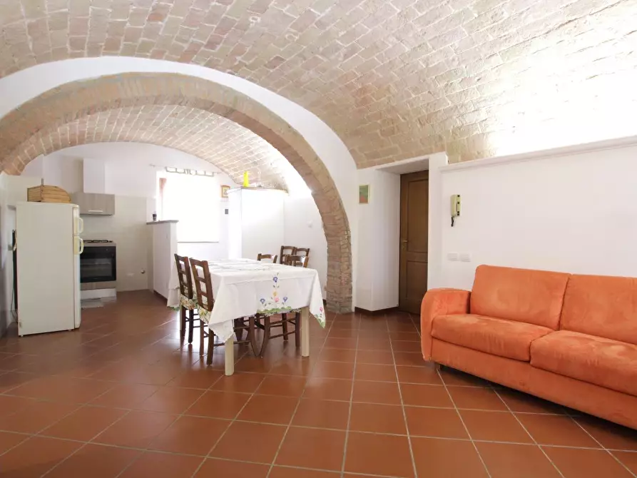 Immagine 36 di Appartamento in vendita  a Poggibonsi
