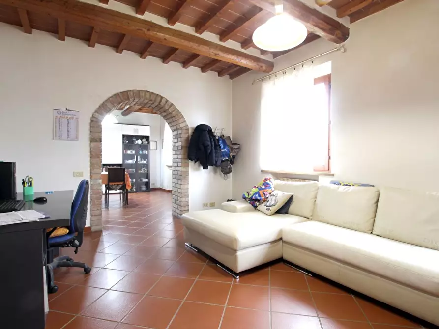 Immagine 4 di Appartamento in vendita  a Poggibonsi