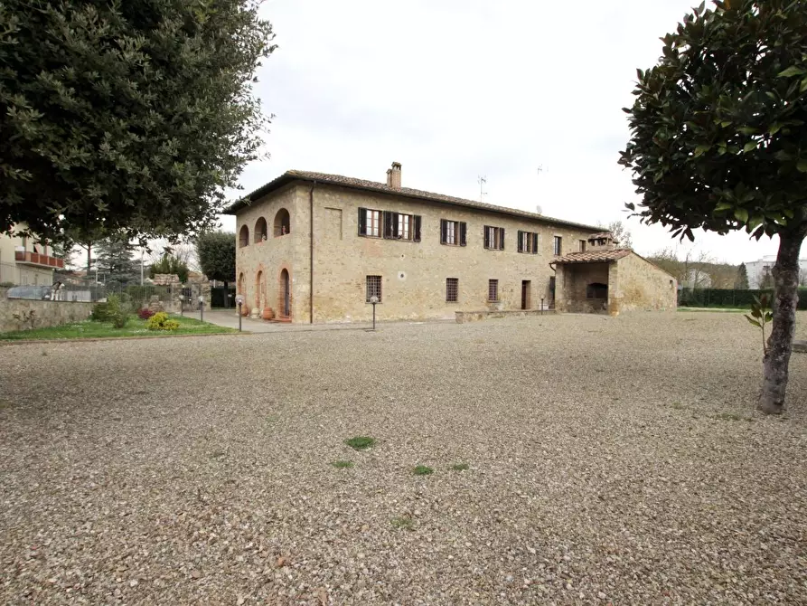 Immagine 53 di Appartamento in vendita  a Poggibonsi