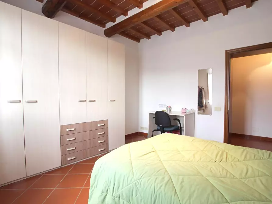 Immagine 28 di Appartamento in vendita  a Poggibonsi