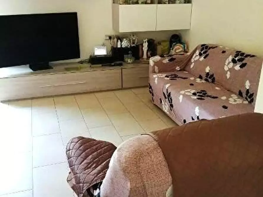 Immagine 5 di Villetta a schiera in vendita  a Massa