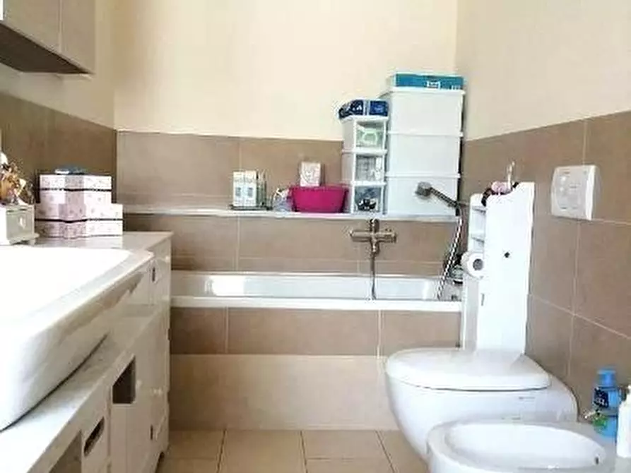 Immagine 25 di Villetta a schiera in vendita  a Massa