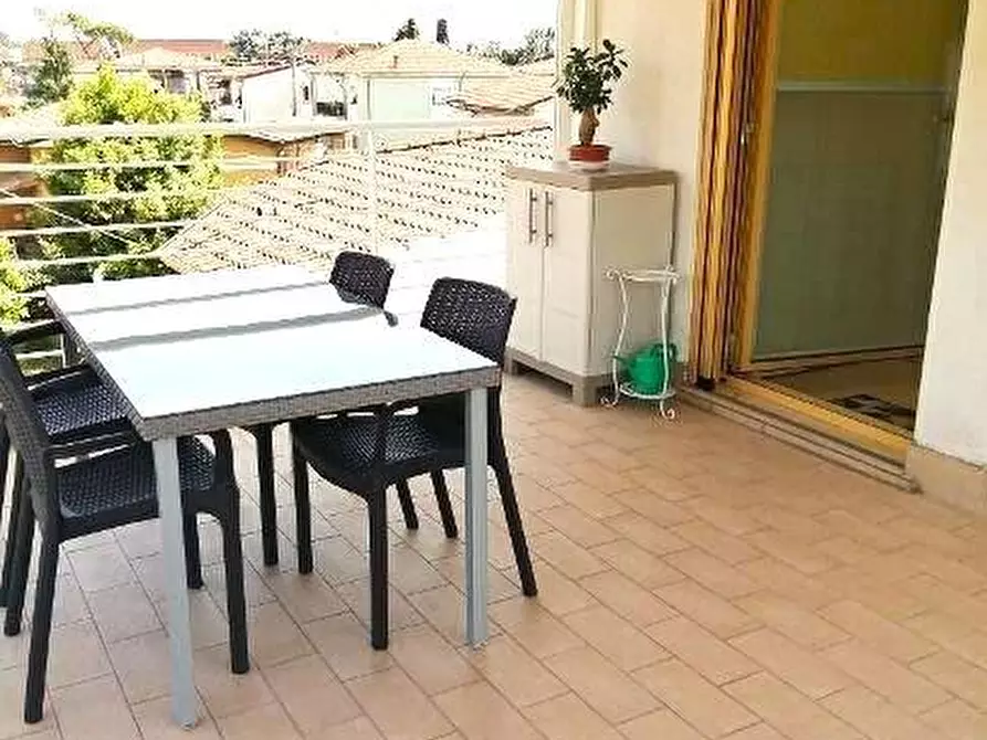 Immagine 4 di Villetta a schiera in vendita  a Massa