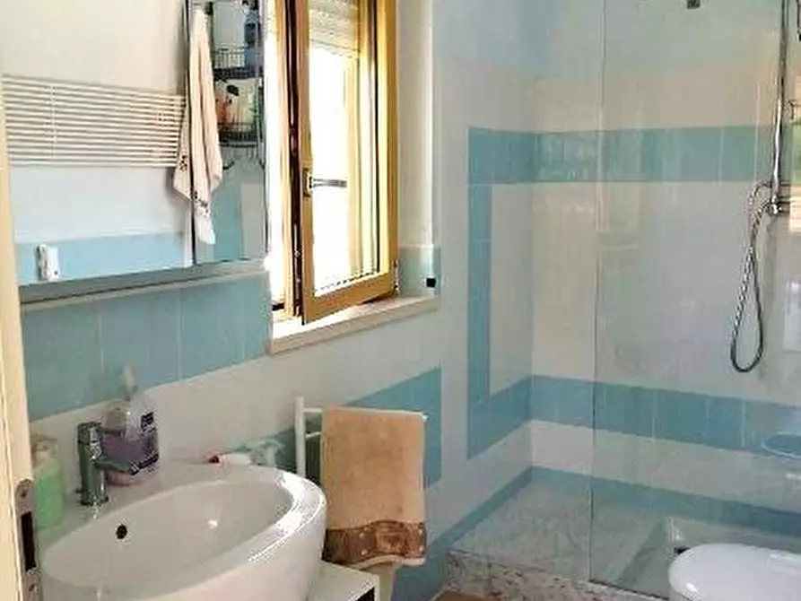 Immagine 22 di Villetta a schiera in vendita  a Massa