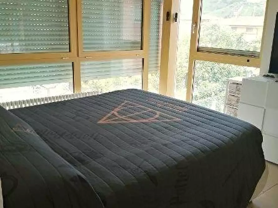 Immagine 13 di Villetta a schiera in vendita  a Massa