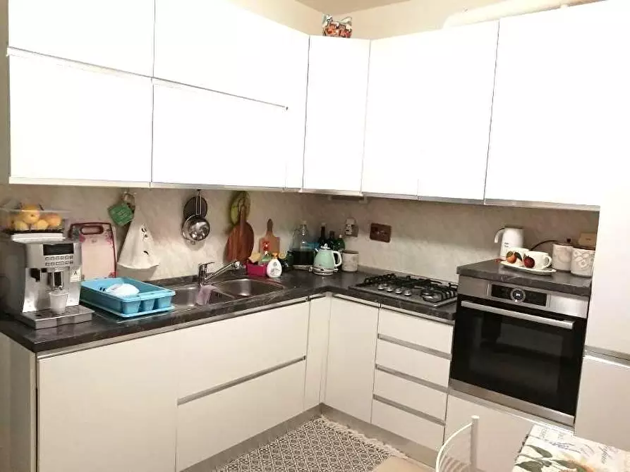 Immagine 9 di Villetta a schiera in vendita  a Massa