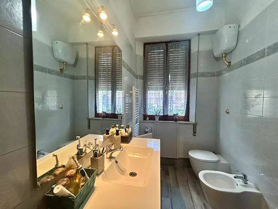 Immagine 7 di Appartamento in vendita  a Siena