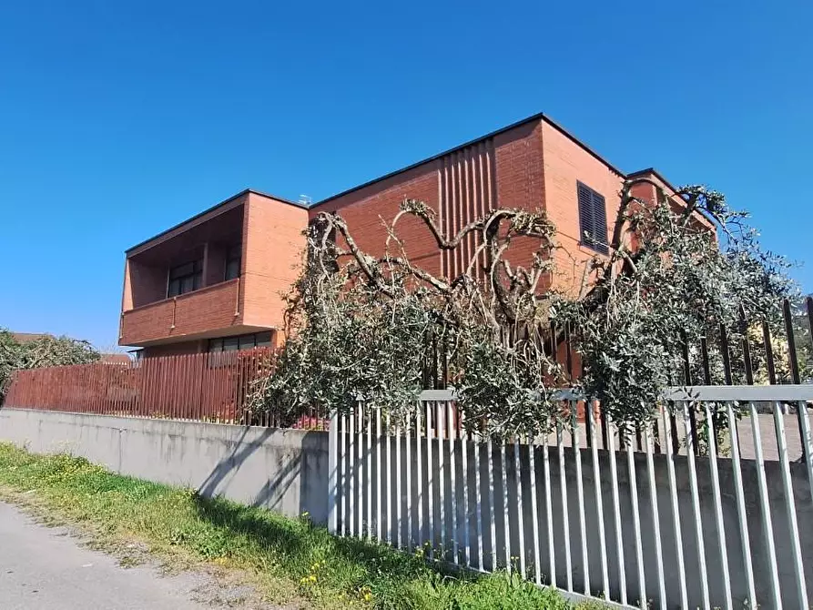 Immagine 1 di Villa in vendita  a Coreglia Antelminelli