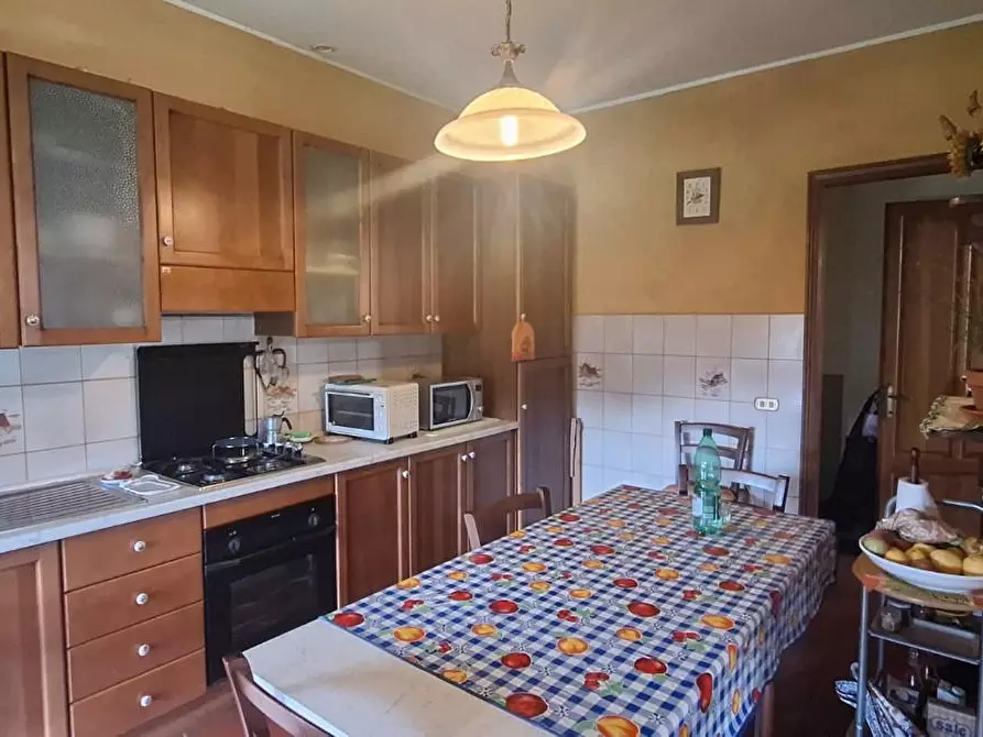 Immagine 5 di Villa in vendita  a Coreglia Antelminelli