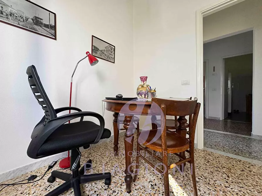 Immagine 13 di Villa in vendita  a Pietrasanta