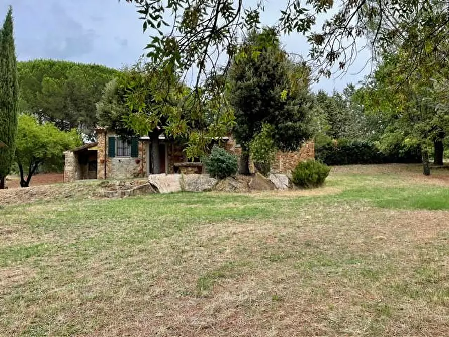 Immagine 4 di Rustico / casale in vendita  a Semproniano