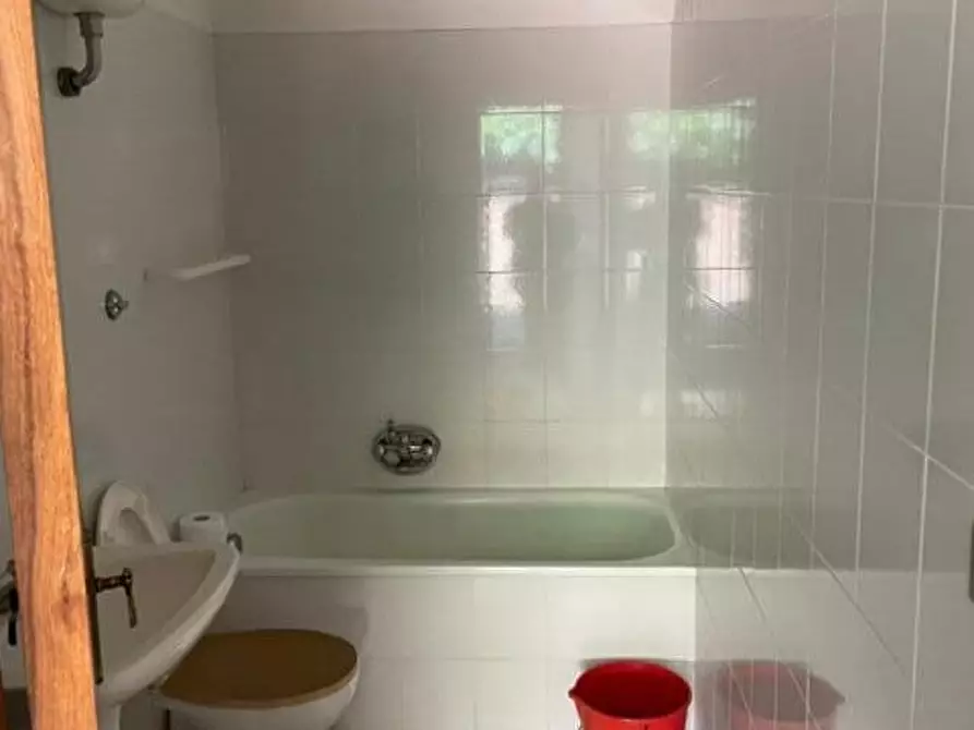 Immagine 9 di Rustico / casale in vendita  a Semproniano