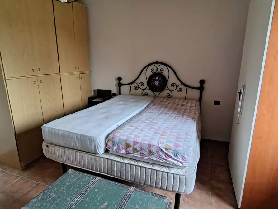 Immagine 13 di Appartamento in vendita  a Carrara