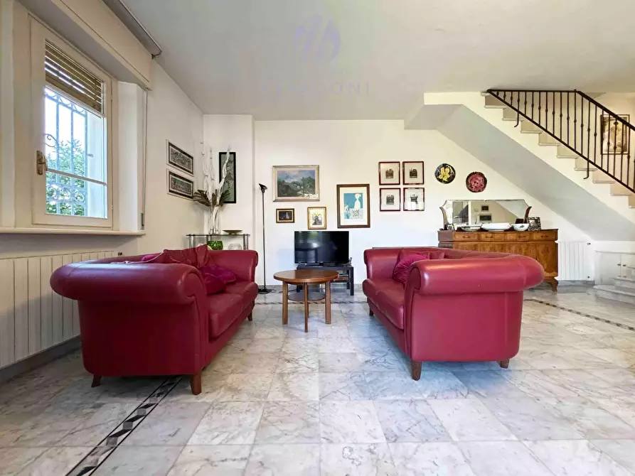 Immagine 20 di Casa bifamiliare in vendita  a Pietrasanta