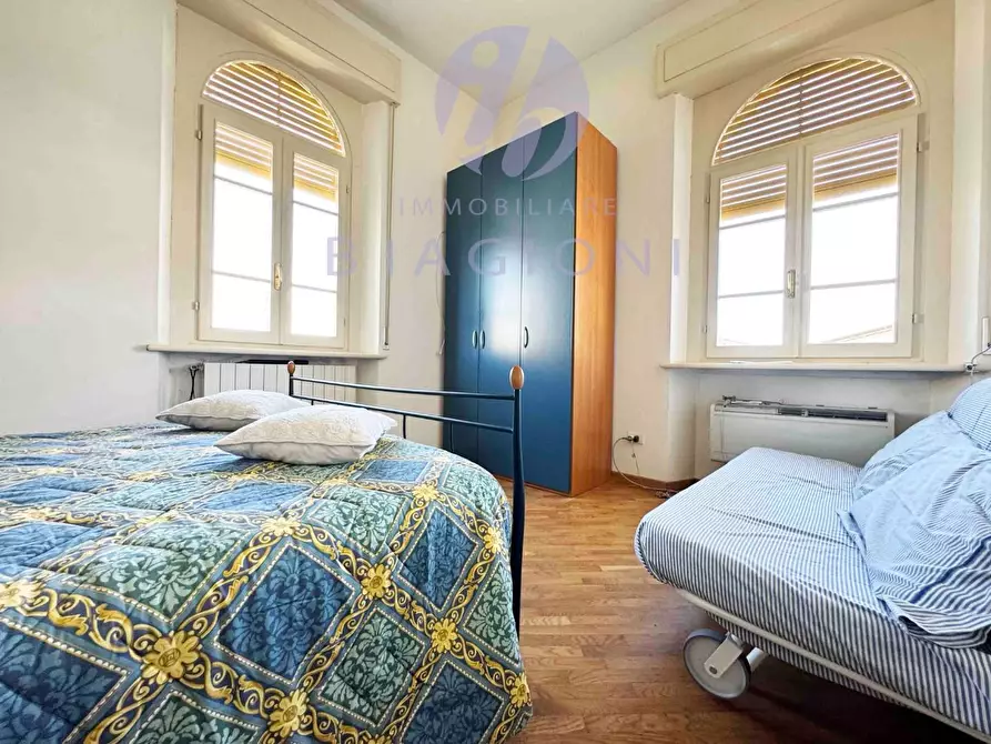 Immagine 24 di Casa bifamiliare in vendita  a Pietrasanta