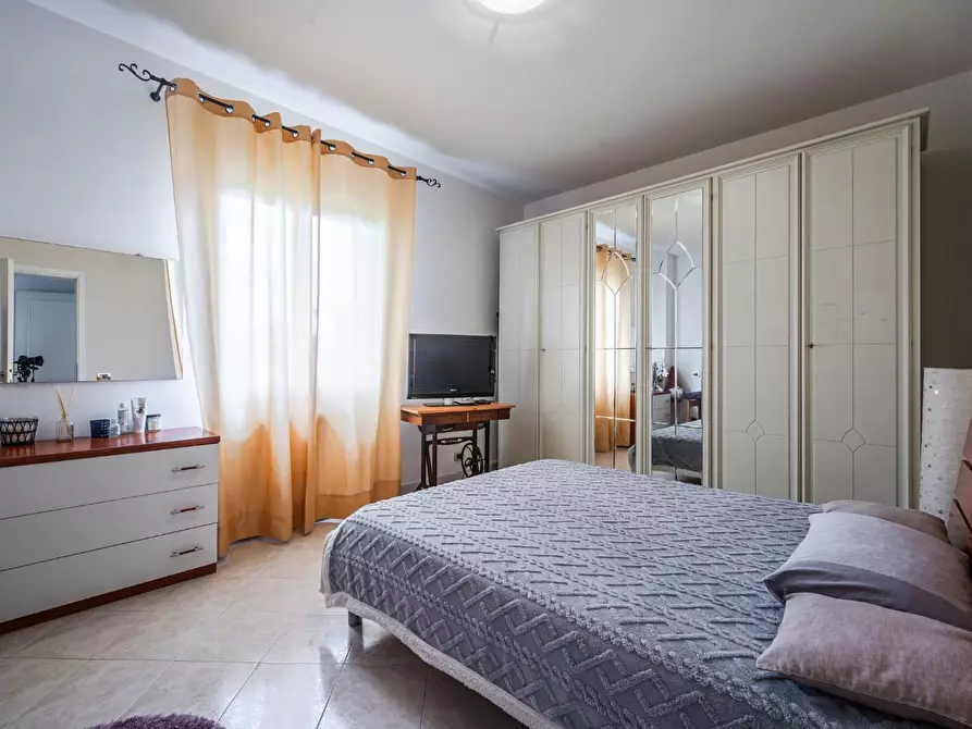 Immagine 23 di Casa indipendente in vendita  a Reggio Nell'emilia