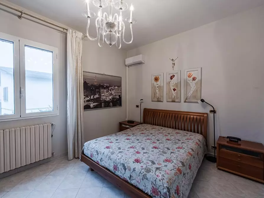 Immagine 20 di Casa indipendente in vendita  a Reggio Nell'emilia