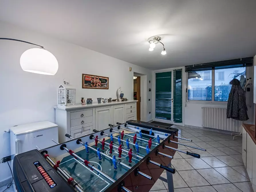 Immagine 14 di Casa indipendente in vendita  a Reggio Nell'emilia