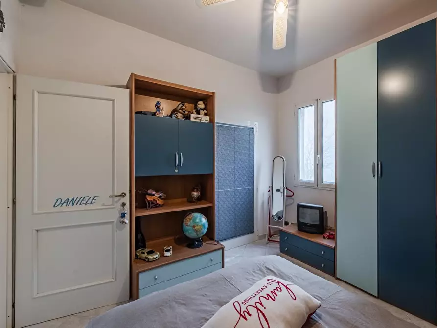 Immagine 23 di Casa indipendente in vendita  a Reggio Nell'emilia