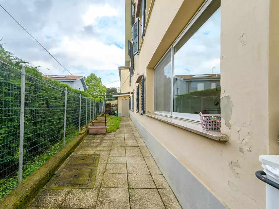 Immagine 47 di Casa indipendente in vendita  a Reggio Nell'emilia