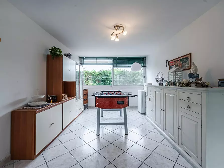 Immagine 1 di Casa indipendente in vendita  a Reggio Nell'emilia