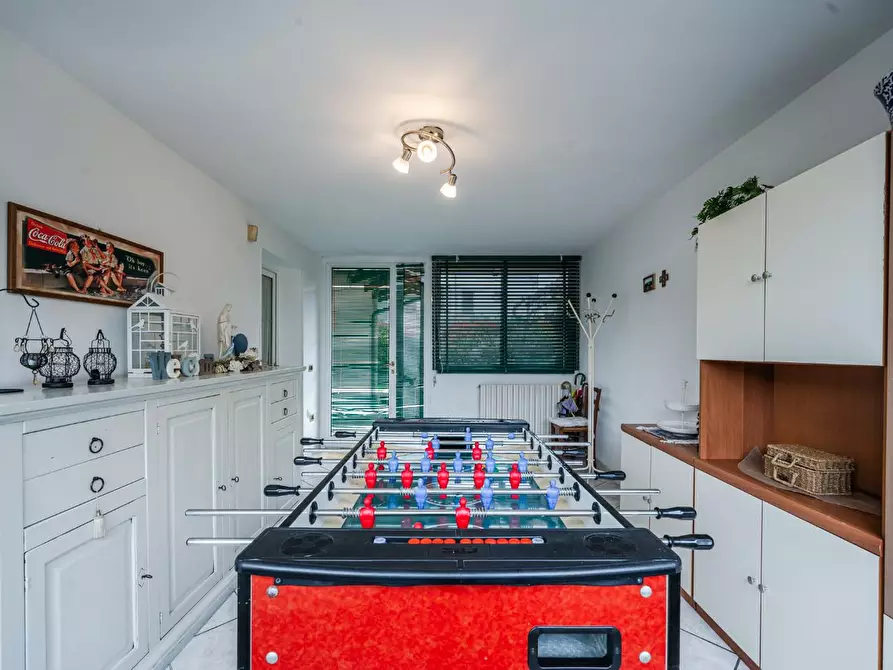 Immagine 3 di Casa indipendente in vendita  a Reggio Nell'emilia