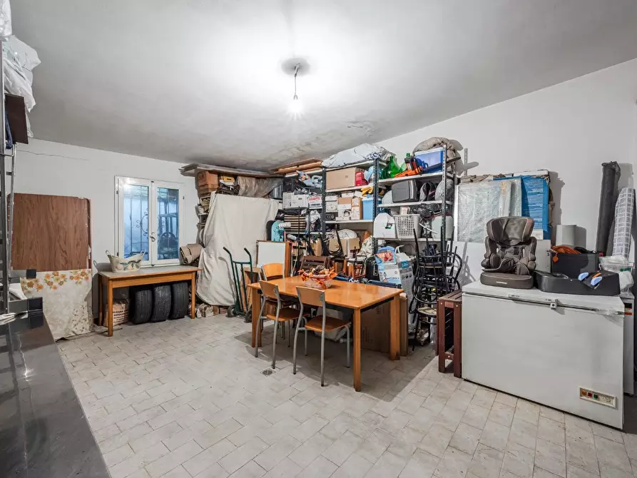 Immagine 46 di Casa indipendente in vendita  a Reggio Nell'emilia