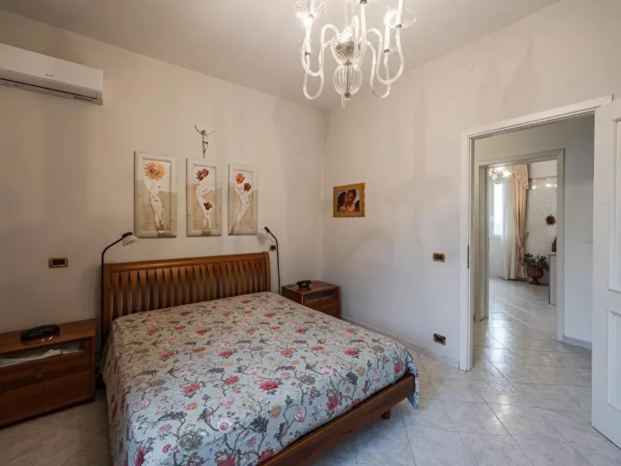 Immagine 21 di Casa indipendente in vendita  a Reggio Nell'emilia