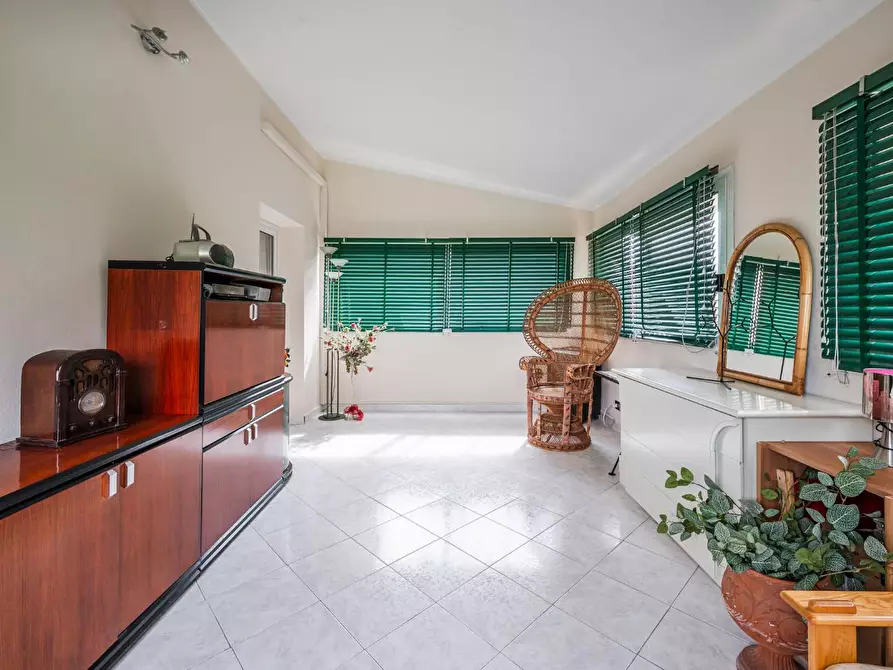 Immagine 43 di Casa indipendente in vendita  a Reggio Nell'emilia