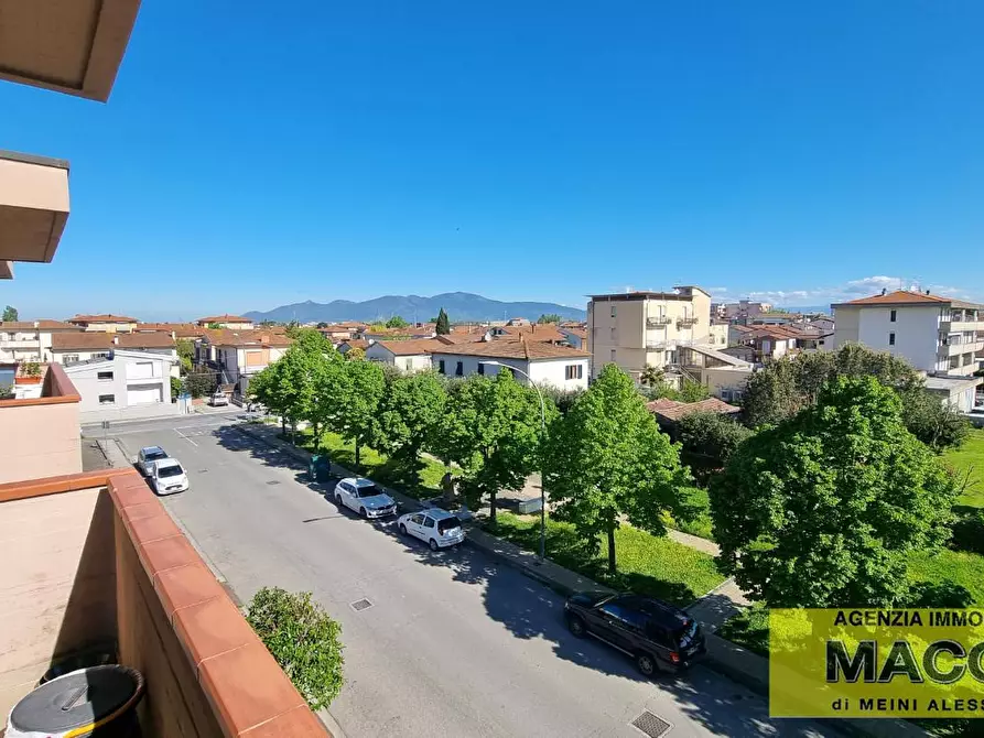 Immagine 17 di Appartamento in vendita  a Ponsacco