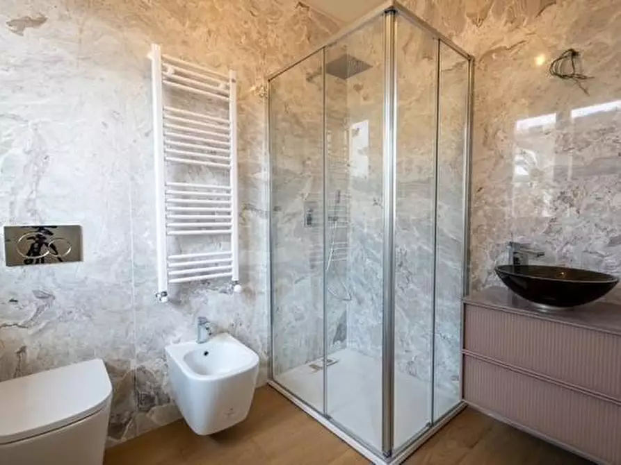 Immagine 20 di Villa in vendita  a Forte Dei Marmi