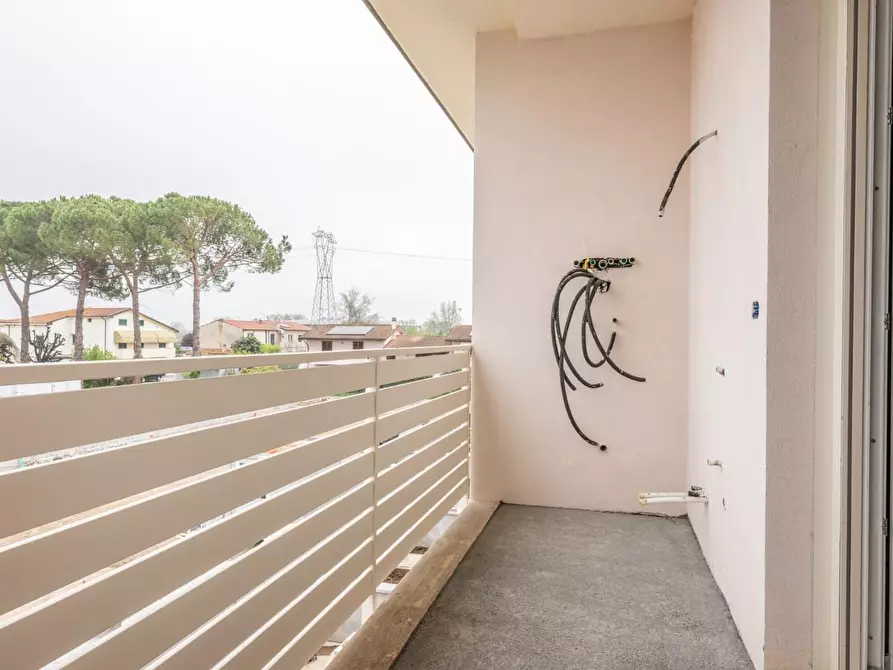 Immagine 16 di Villetta a schiera in vendita  a Cascina