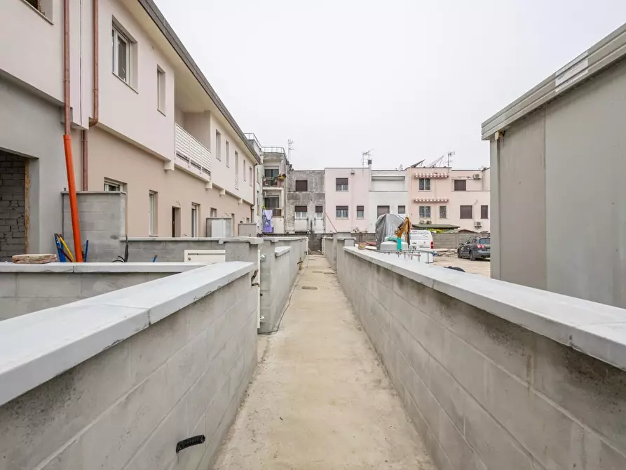 Immagine 23 di Appartamento in vendita  a Cascina