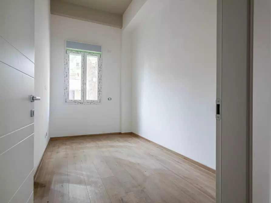 Immagine 15 di Appartamento in vendita  a Cascina