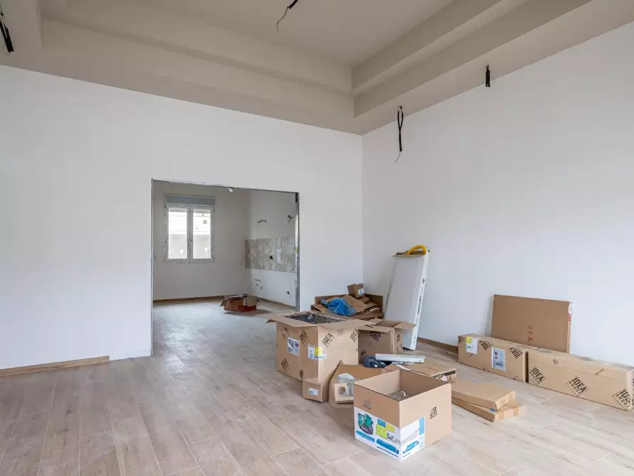 Immagine 8 di Appartamento in vendita  a Cascina