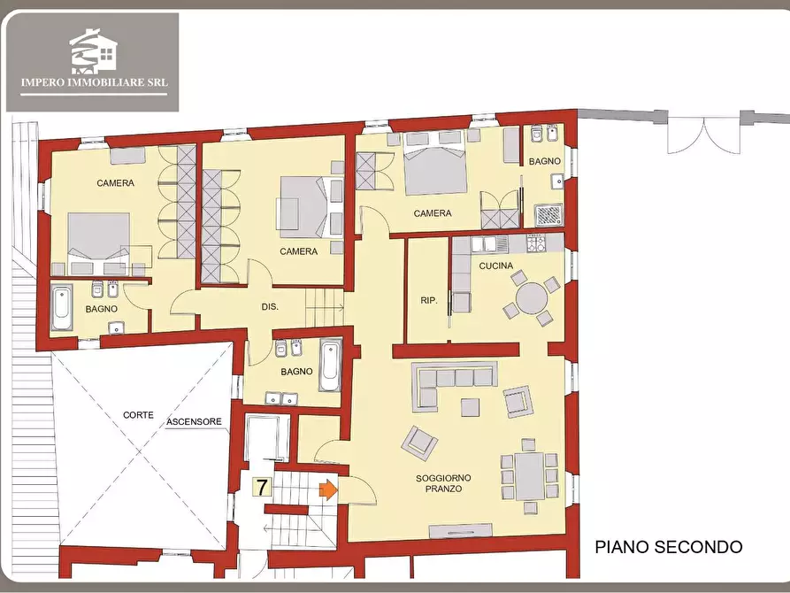 Immagine 26 di Mansarda in vendita  a Siena